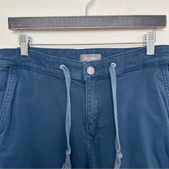 DL1961 Mens 31x30 Jay Blue Track Chino Zip Fly Pant - Picture 9 of 16